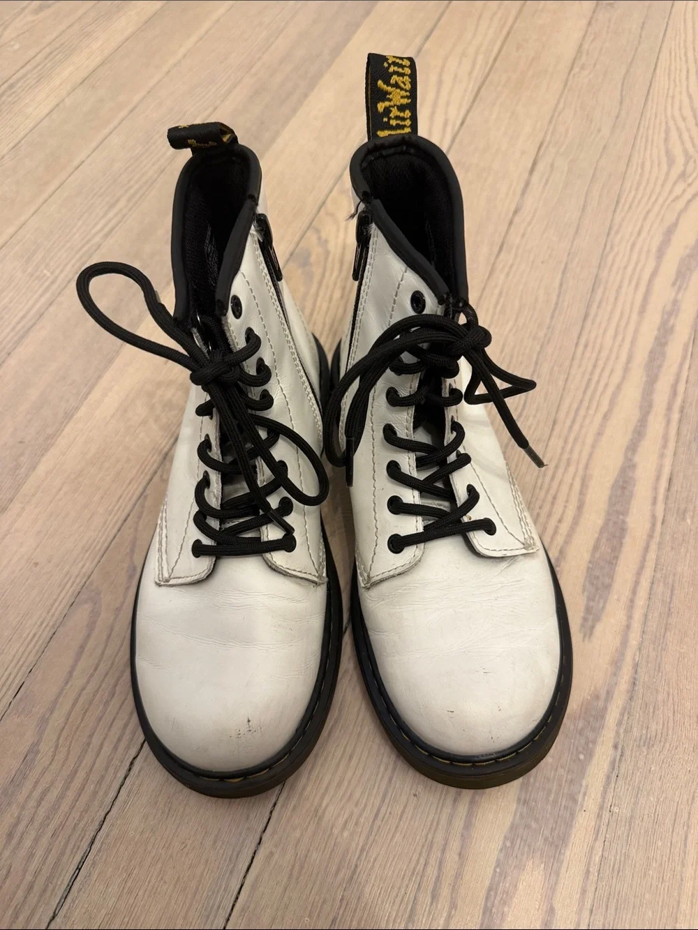 DR. MARTENS Girl’s 1460J Junior White Leather Lace Up Combat Boots Size 3